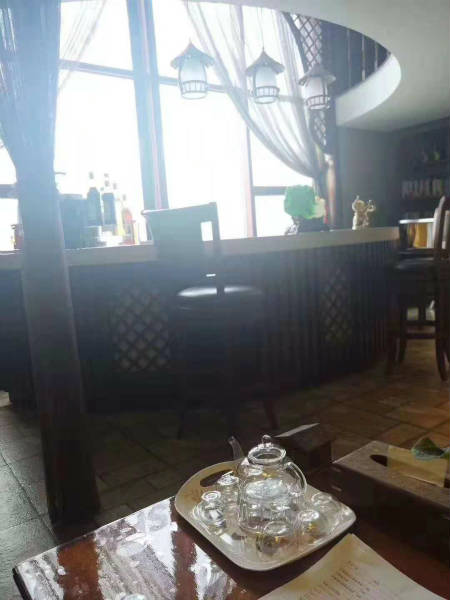 如何選擇美容院加盟品牌項(xiàng)目？