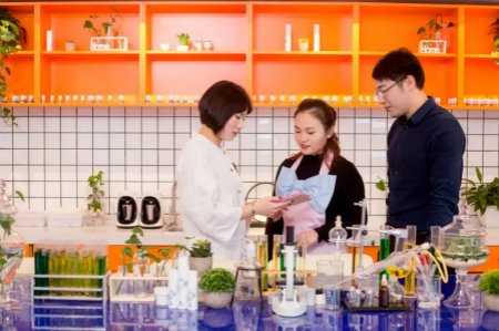 2019年開NEWNEW智能光電美膚館，必須了解美業(yè)新趨勢